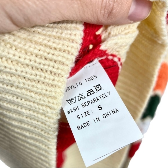 NEW Fasumawa Sunset Chevron Sweater Size S - Picture 7 of 7